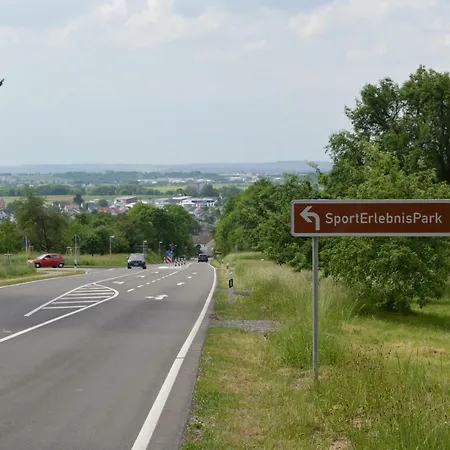 Campinghuette Im Sporterlebnispark *